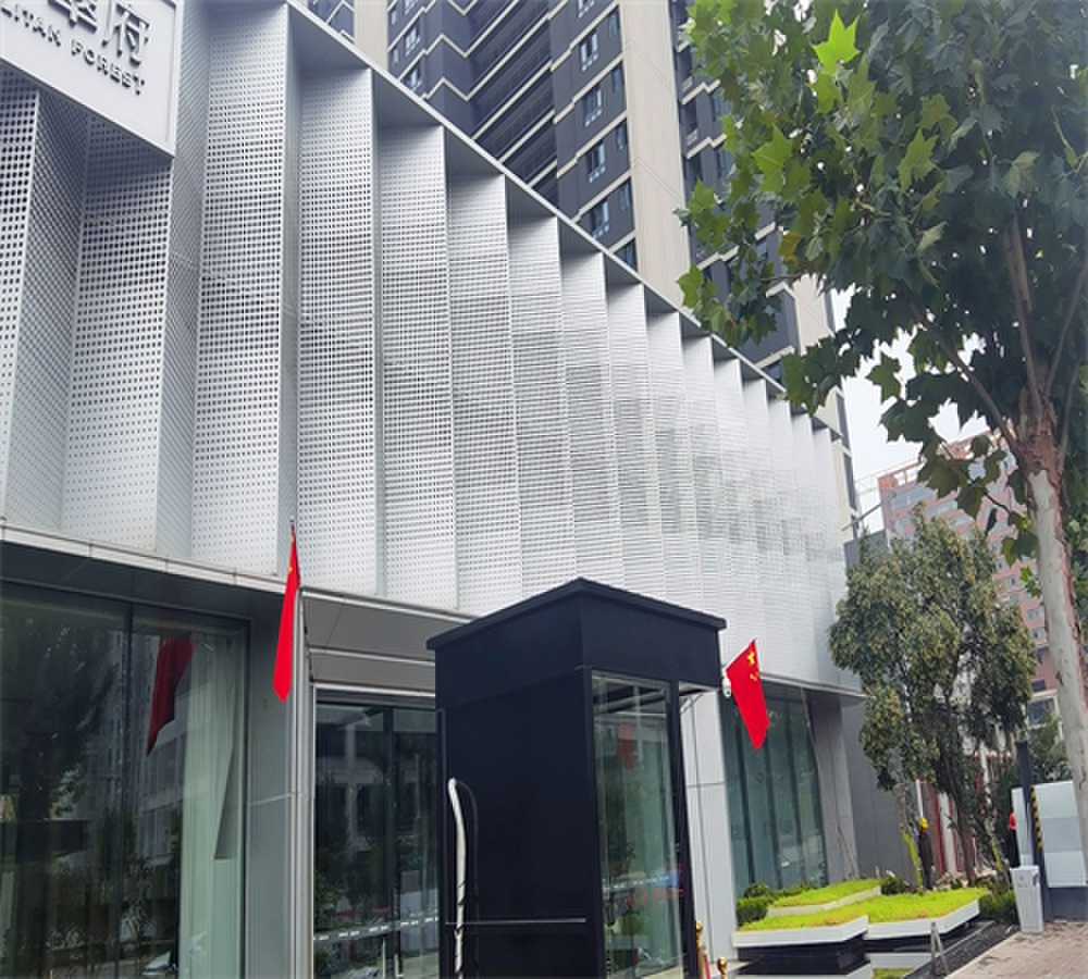 銅川門頭沖孔鋁單板